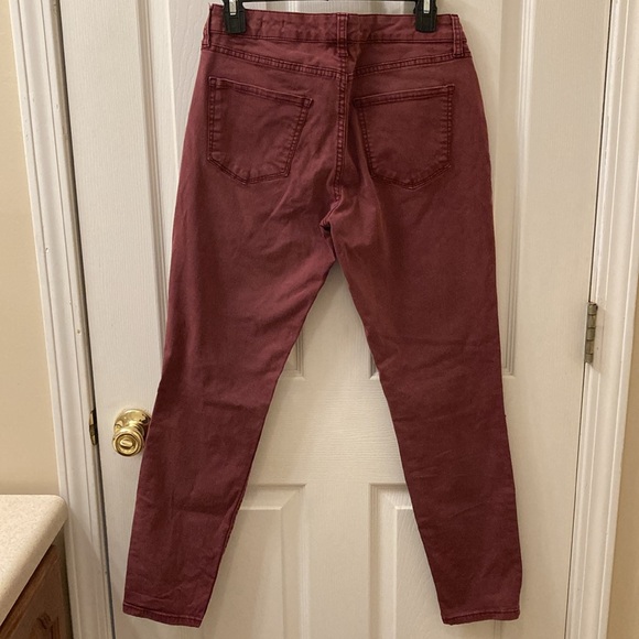 Burgundy Arizona Jegging Jeans - Picture 3 of 3